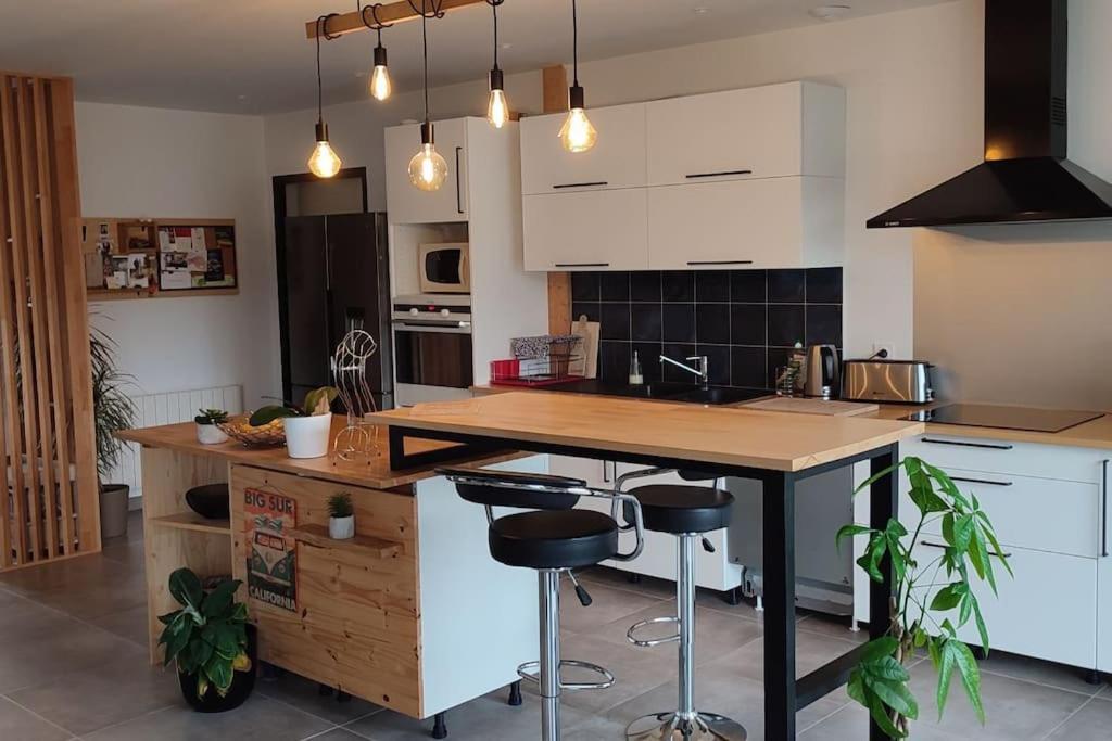 Maison Recente Avec Jardin. Plourhan Extérieur photo